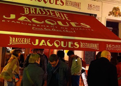 Lancement des posters de Chantal Neveu et Éric Giraud à la Brasserie Jacques, Marseille, avec la librairie histoire de l'œil et en partenariat avec Autres & Pareils, 6 novembre 2010