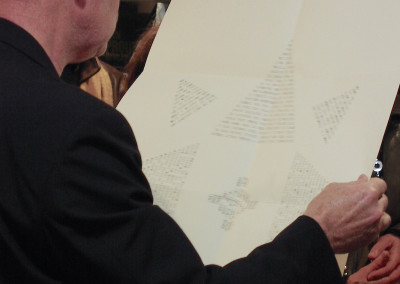 Lecture de Lucien Suel, lors du lancement de son poster, le 7 novembre 2009, Librairie Le lièvre de mars, Marseille