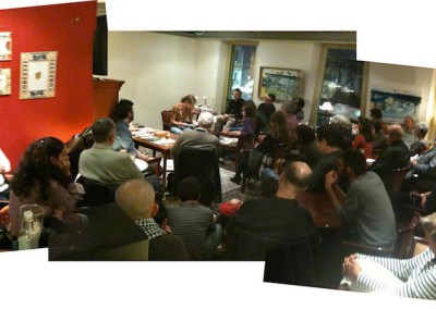 Lecture de Dorothée Volut à l'occasion de la sortie de son livre Scènes extérieures aux éditions Contre-Pied, lors du lancement des posters de Chantal Neveu et Éric Giraud à la Brasserie Jacques, Marseille, avec la librairie histoire de l'œil et en partenariat avec Autres & Pareils, 6 novembre 2010