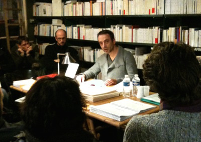 Lancement du poster d'Éric Suchère en partenariat avec Contre-pied, à la Librairie L'odeur du Temps, Marseille, 30 janvier 2010.