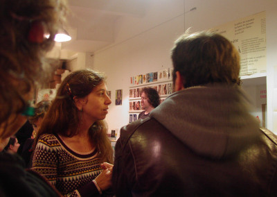 Lancement des posters de Dorothée Volut et Ian Monk, librairie Le lièvre de mars, Marseille, 19 novembre 2011.