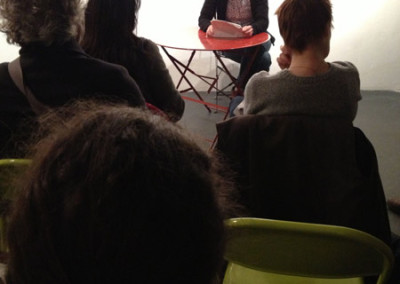 Lecture de Marie-Luce Ruffieux, lors du lancement des posters de Marie-Luce Ruffieux et Dominique Meens et exposition des posters - Librairie histoire de l'œil, Marseille, 1er décembre 2012.
